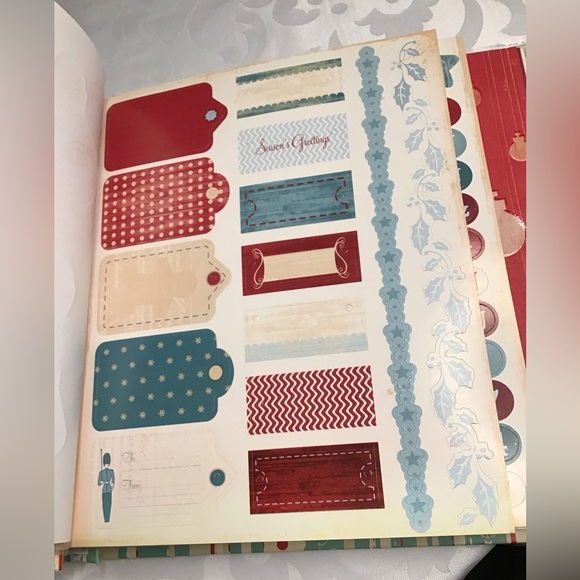 DÉJÀ VIEWS HOLIDAY ALBUM KIT - Picture 6 of 15